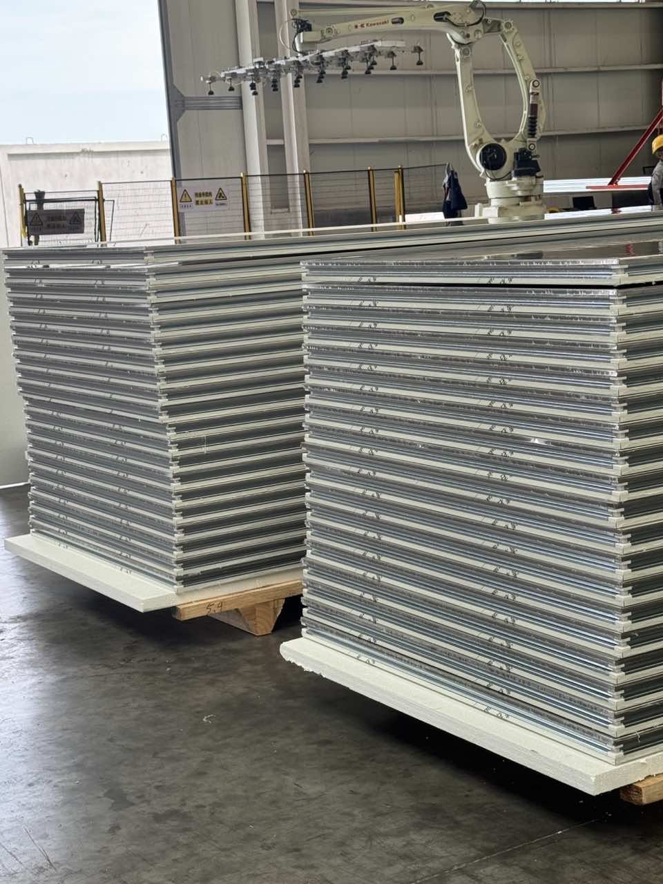 洁净新境界，宏鑫源洁净板守护每一寸空间 (图1)